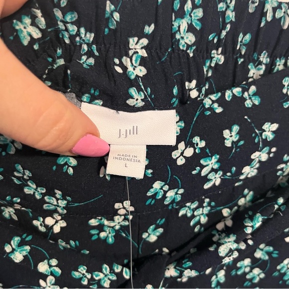 J Jill Large Crop Split Wide Leg Floral crop Pants with belt. Women’s size L - Picture 7 of 8